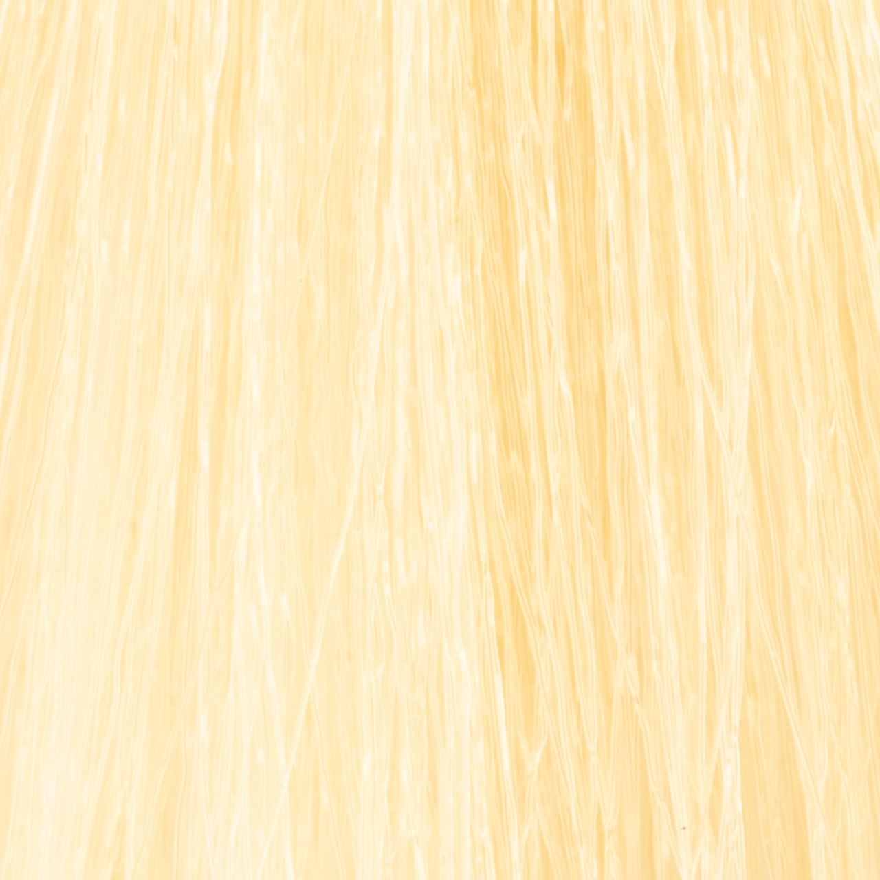 InSight Professional 90.3- Golden Super Bleaching Blond 3.4 Fl. Oz. / 100 mL